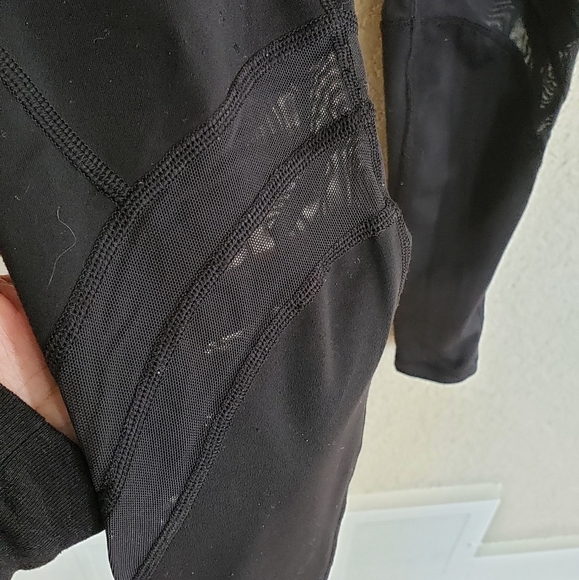 Ivivva leggins size 14 - Picture 5 of 7